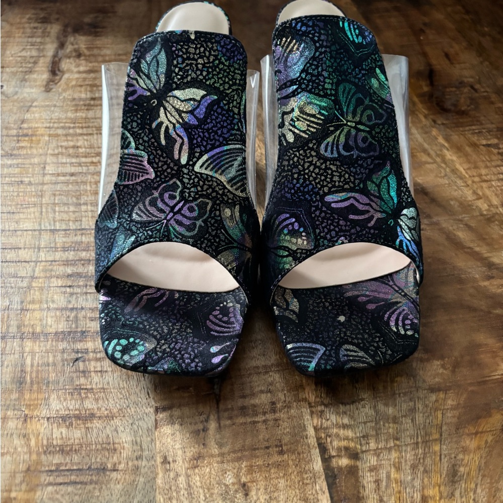Elegant Black Butterfly Patterned Women's Shoes